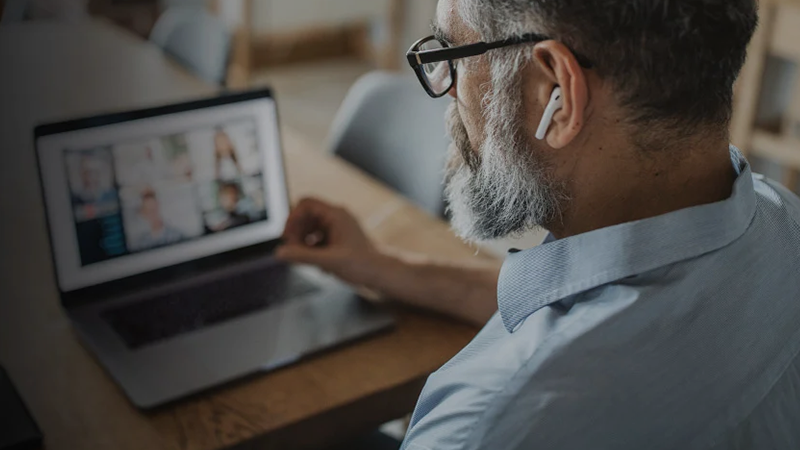 Optimizing retail efficiency: Transforming tight spaces with agile micro data center solutions